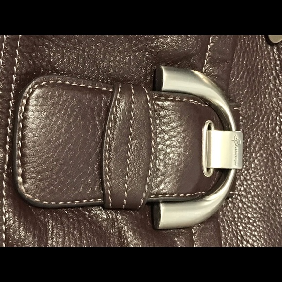 B. Makowsky Westbourne brown leather crossbody bag - Picture 9 of 16